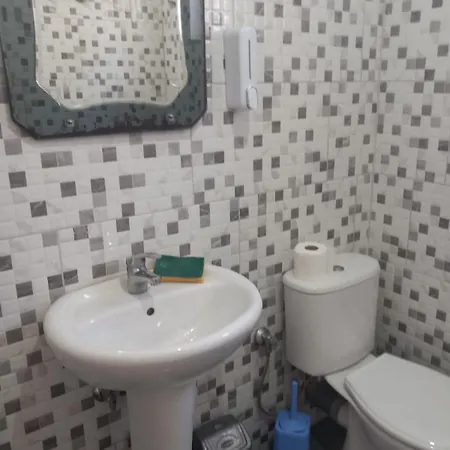 Nikas Vila * Saranda